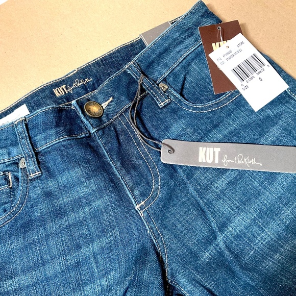 Kut from the Kloth - CATHERINE Boyfriend Originality - Woman’s Blue Jeans NWT 0 - Picture 7 of 8